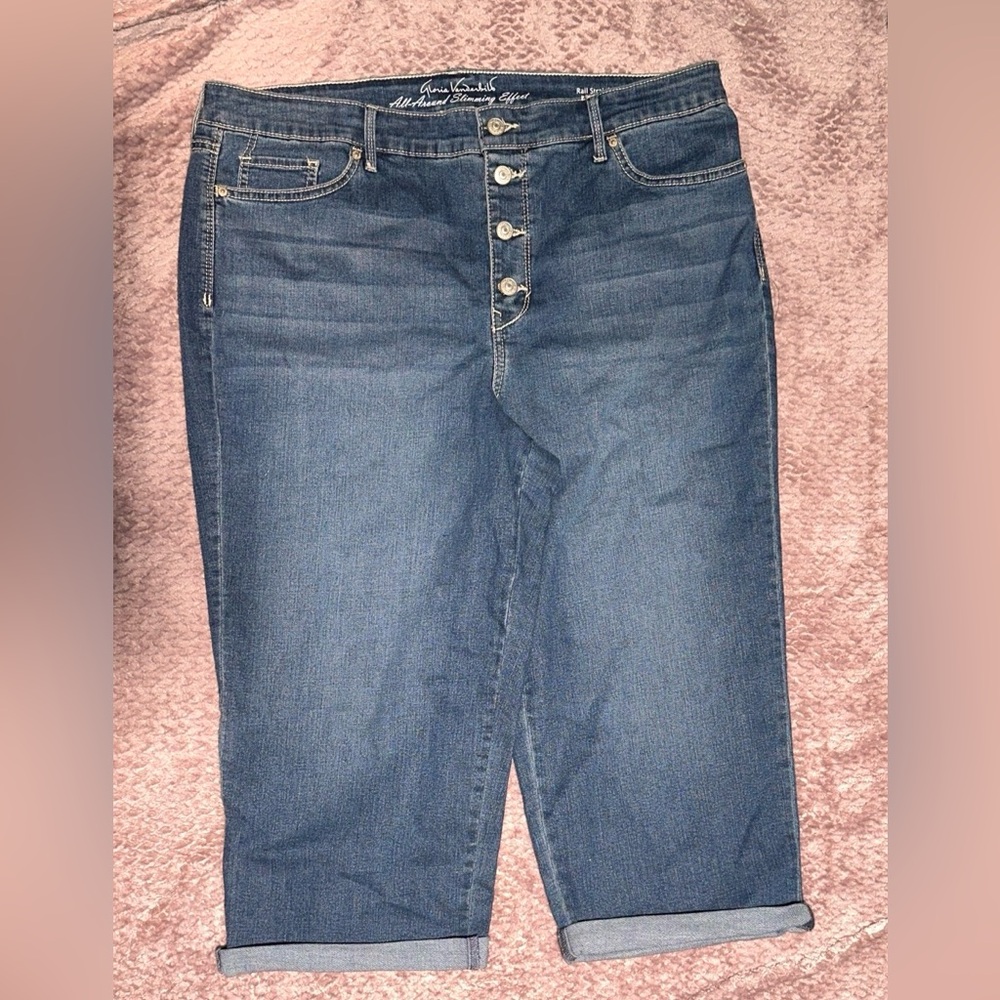 Size 18 Gloria Vanderbilt All around slimming Rail straight Jean capris